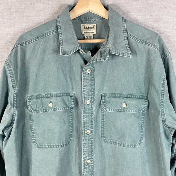 LL Bean Mens Sunwashed Green Cotton Traditional Fit Button Down Shirt Size Large - Picture 3 of 7